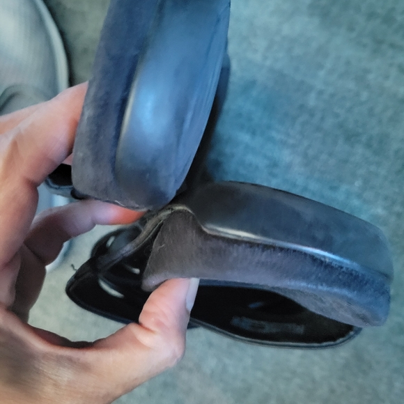 Vionic sandals black size 6 - Picture 3 of 5